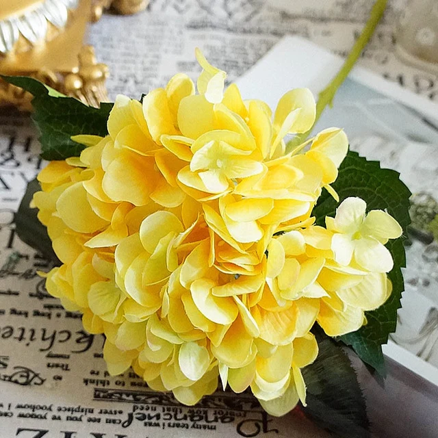 Artificial flowers cheap Silk hydrangea Bride bouquet wedding home new Year decoration accessories for vase flower arrangement