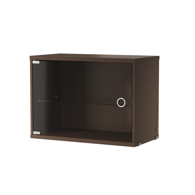 String Vitrine / Hängevitrine mit Glastüren - String Furniture