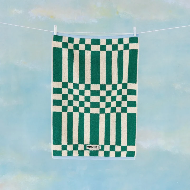 Handtuch “Marina Grün” 50 × 70 cm | Weiche Bio-Baumwolle | Tarta Gelatina