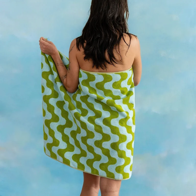 Badetuch “Algen” 70 × 140 cm | Weiche Bio-Baumwolle | Tarta Gelatina