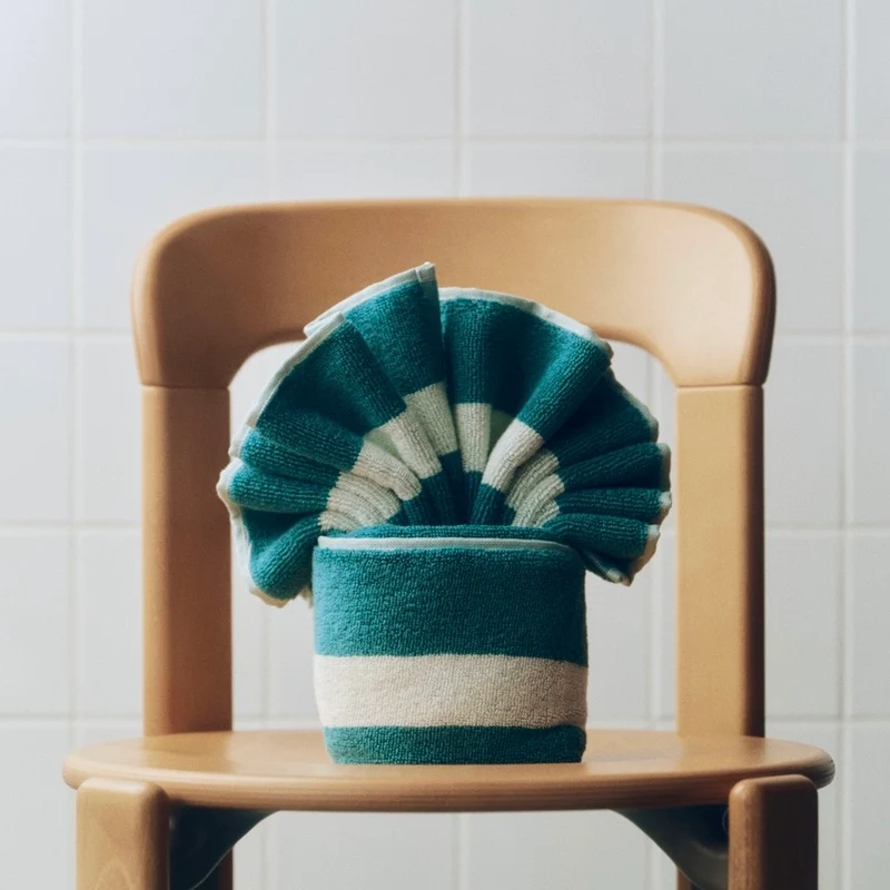 Waschlappen „Stripe Petrol Blue“ 30x30cm | Weiche Baumwolle | HAY