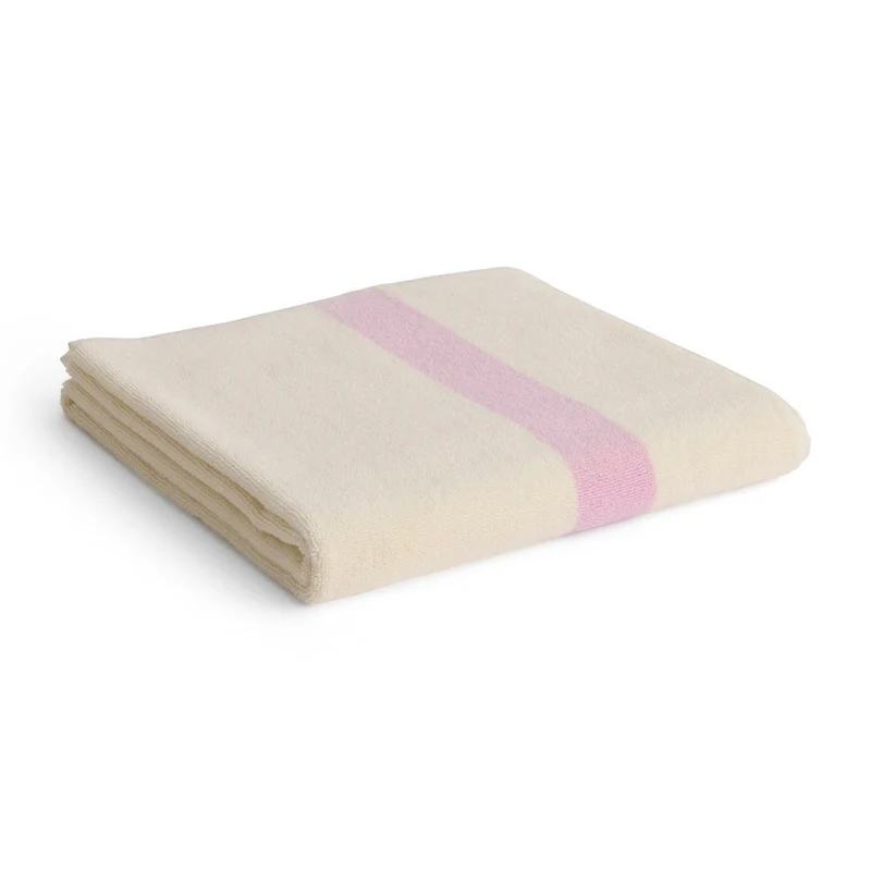 Badetuch „Stripe Cool Pink“ 70x140cm | Farbige Akzente | HAY