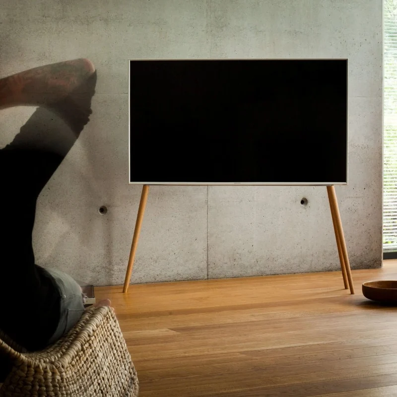 TV-Ständer aus Holz für 42-77 Zoll TV - JALG