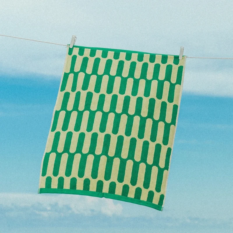 Handtuch “Paseo” 50 × 70 cm | Weiche Bio-Baumwolle | Tarta Gelatina