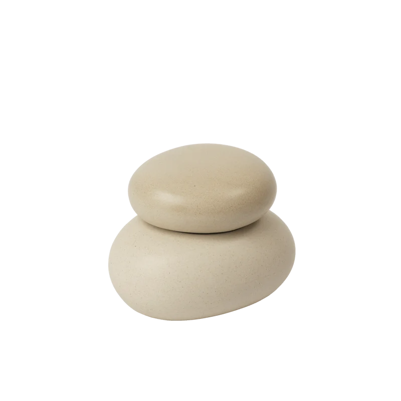 Pebble Box Keramikdose mit Deckel Sand - ferm LIVING