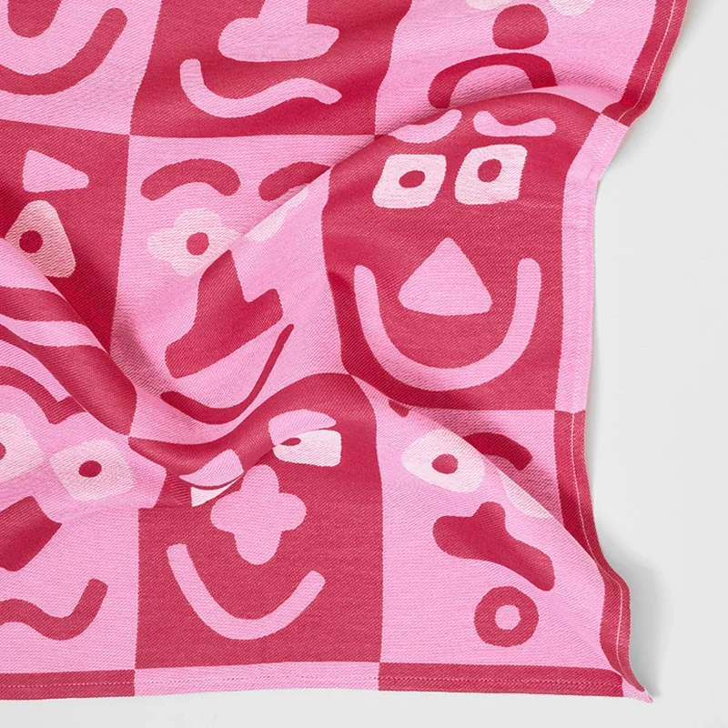 Küchentuch „Making Face Pink/Maroon“ | Farbige Küche | WRAP