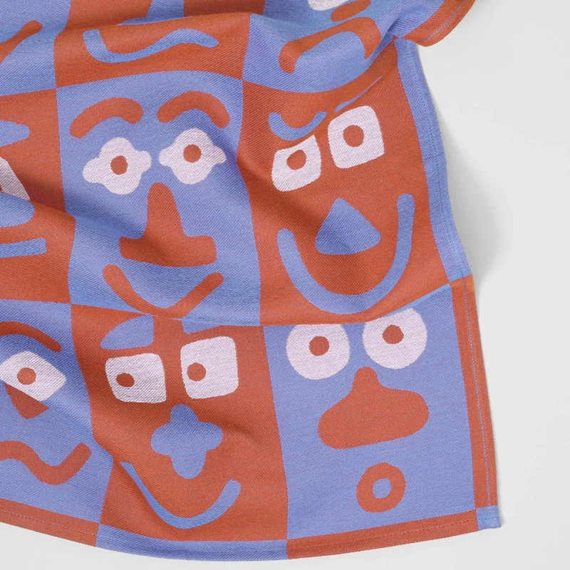 Küchentuch „Making Face Blue/Brown“ | Künstlerisches Design | WRAP