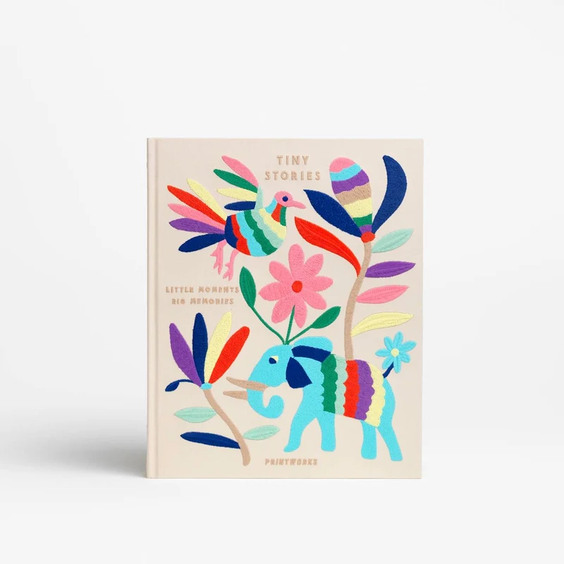 Fotoalbum “Embroided Tiny Stories” | Besticktes Erinnerungsalbum | PRINTWORKS