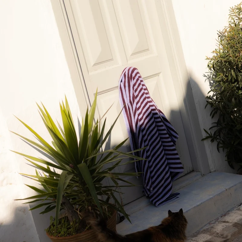 Badetuch „Naram Wine & Lavender Blue“ | 70 × 140 cm | Bongusta