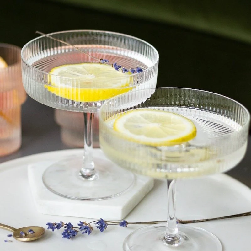 Ripple Champagnerschalen 2er Set – Champagnergläser von ferm LIVING