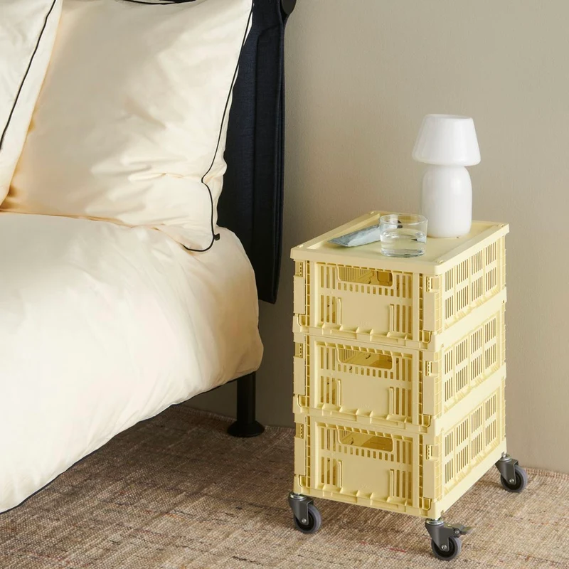 Faltbox „Colour Crate Medium Light Yellow“ | Stapelwunder in Gelb | HAY