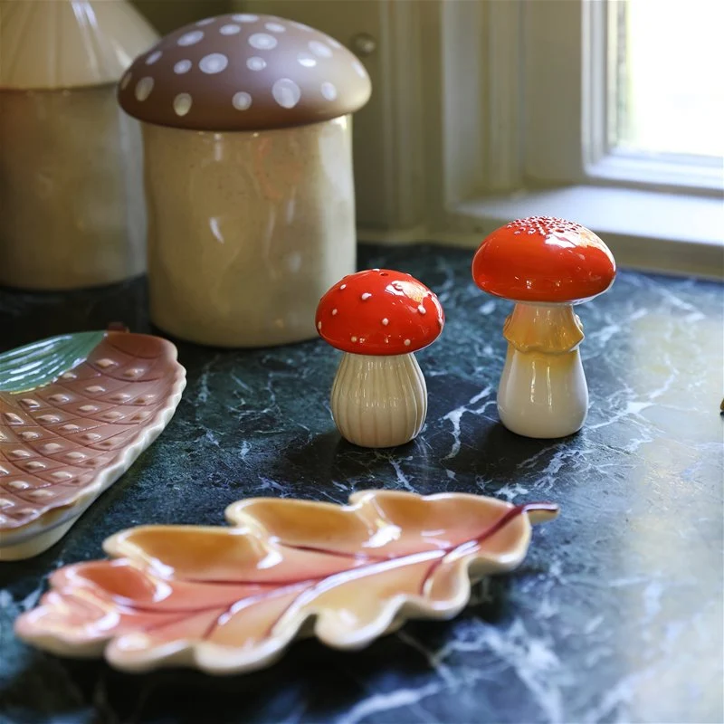 Salz- und Pfefferstreuer "Mushroom" von &Klevering | hochwertiges Keramikdesign in Pilz-Form