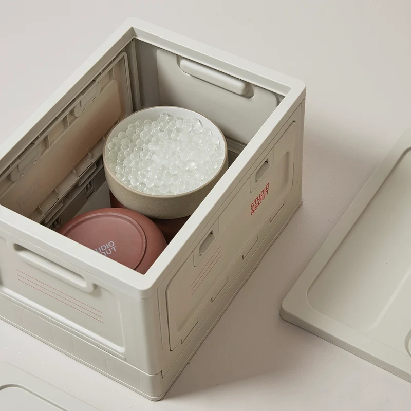 Aufbewahrungsbox Studio About "Medium" | Light Grey Kunststoff | Stapelbar & Modern