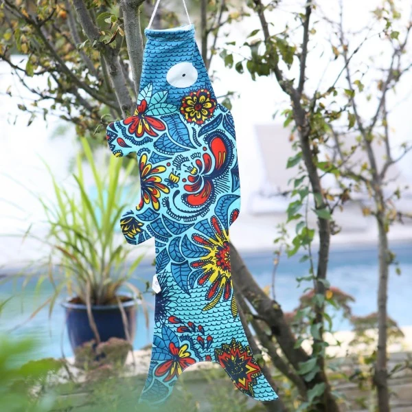 Windfisch „Blue Blossom 70cm“ | Florales Design | Madame Mo