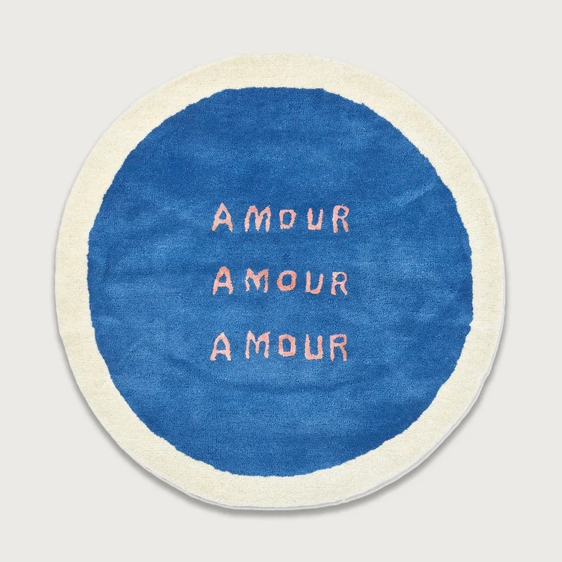 Teppich „Amour Amour Amour 90 cm“ | Rund & voller Liebe | BONGUSTA