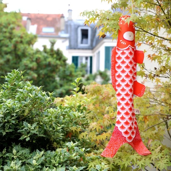 Windfisch „Tangerine 70cm“ | Cooler Farbakzent | Madame Mo