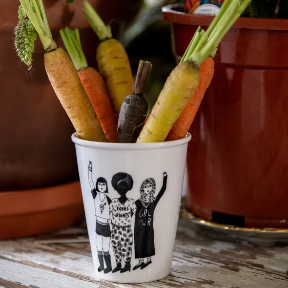 Becher helen b "Female Power" | Design Mug mit Illustrationen von Helen Blanchaert