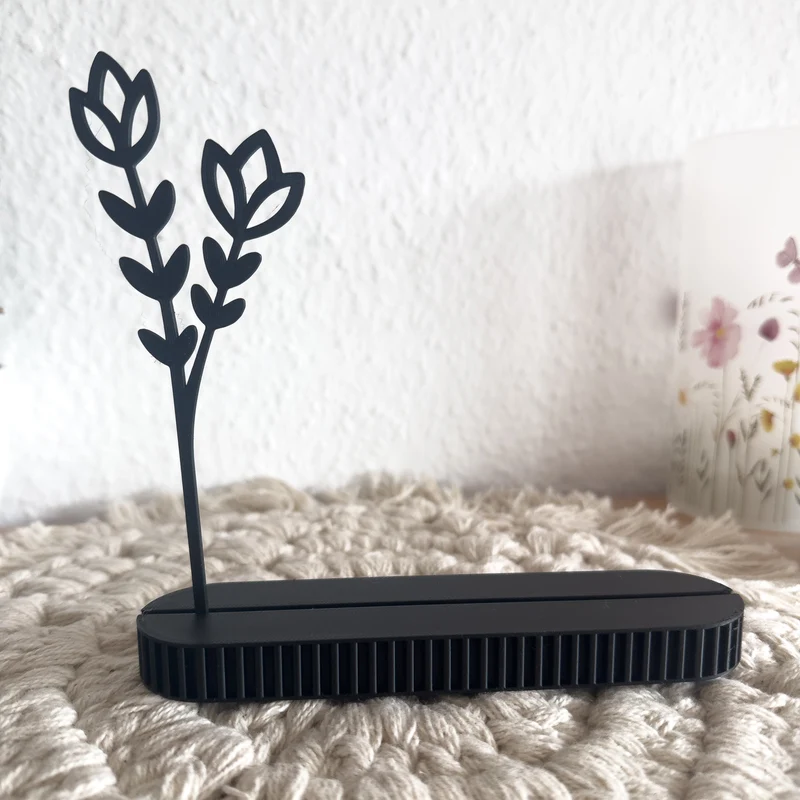 Kartenständer mit Blume