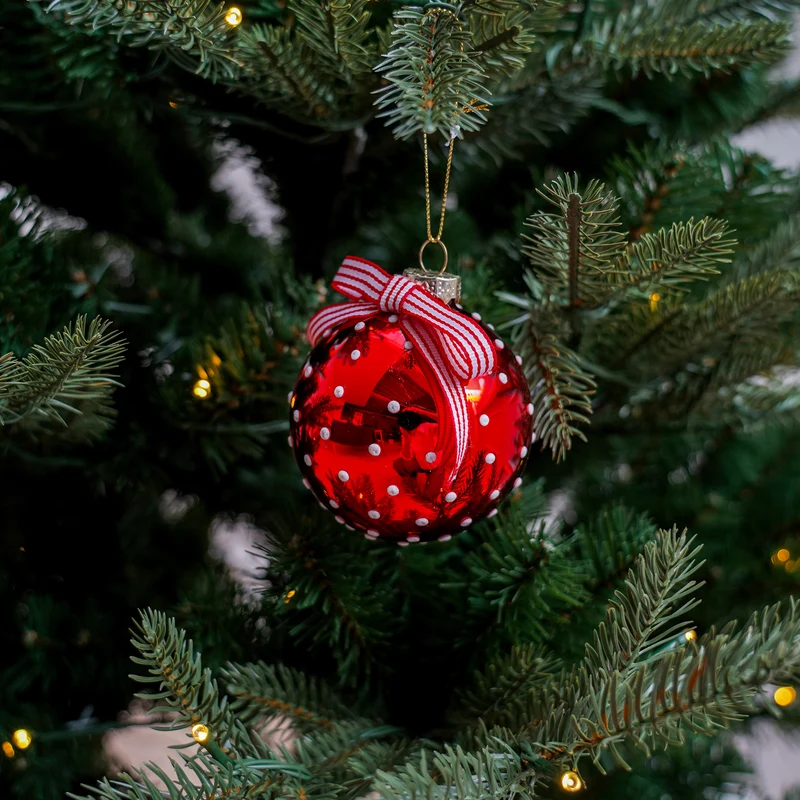 Weihnachtskugel m. gestreifter Schleife