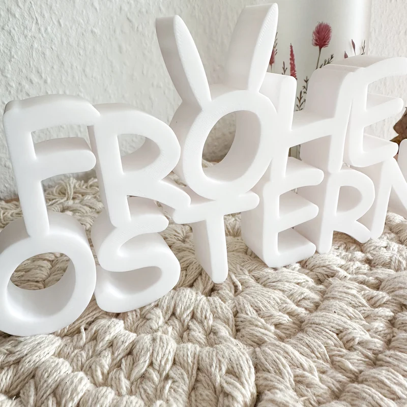 Frohe Ostern Schriftzug