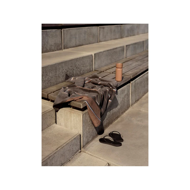 Zone Denmark Badehandtuch Sauna 70x140 Taupe/Camel/Sky Blue