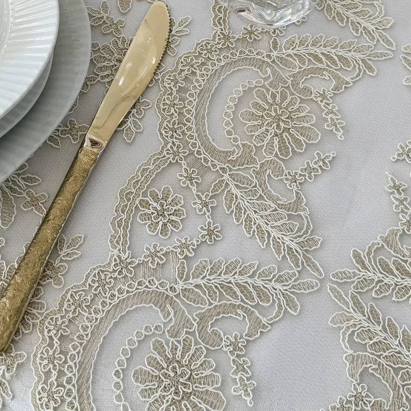 Vintage Spitzen-Tischdecke 150 x 150