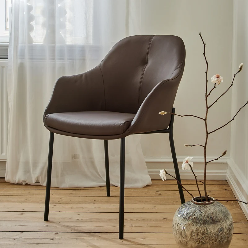 New Age Stuhl m. festen Beinen - leder