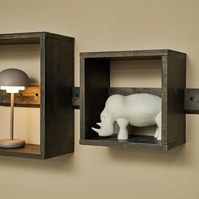 Nashorn aus Zement