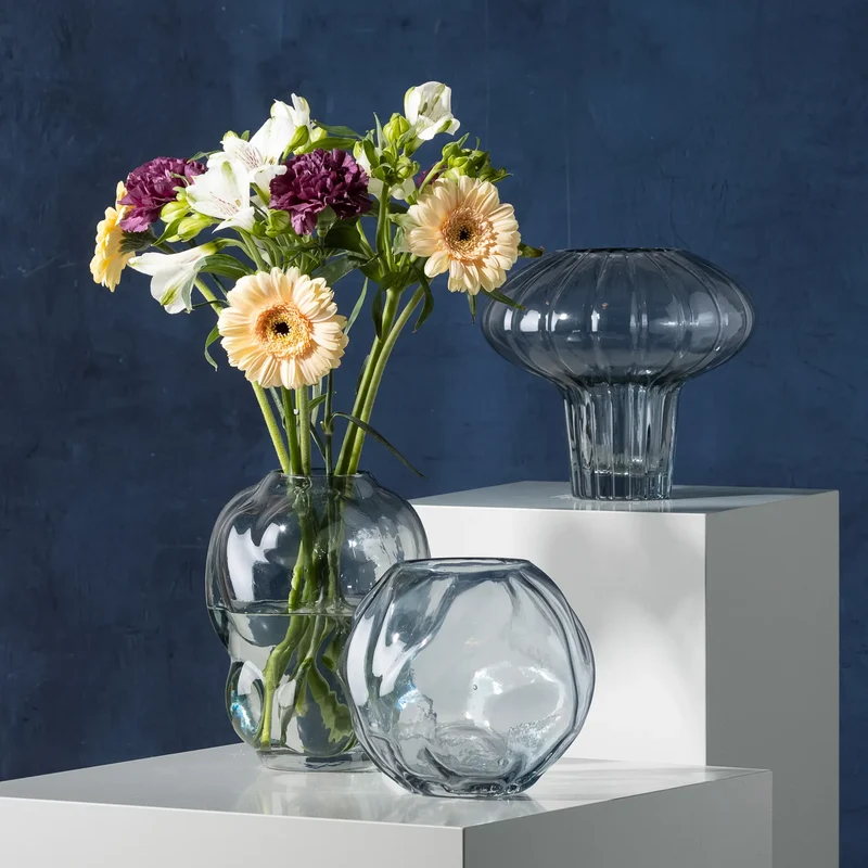 Dizzy Vase