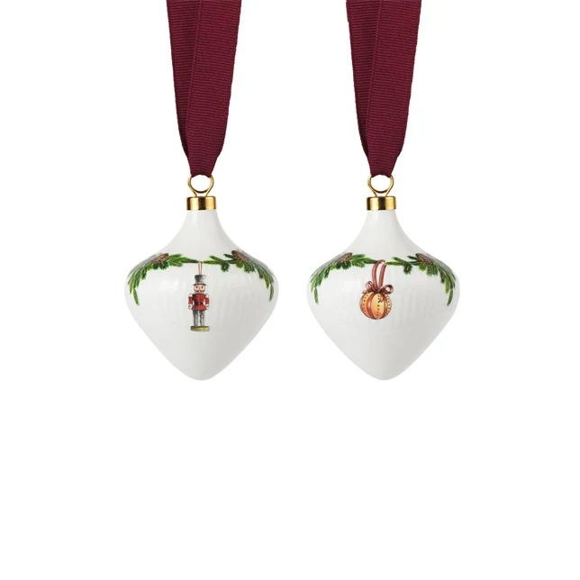 Royal Copenhagen Star Fluted Christmas Ornament, 8,5 cm, 2 Stk.