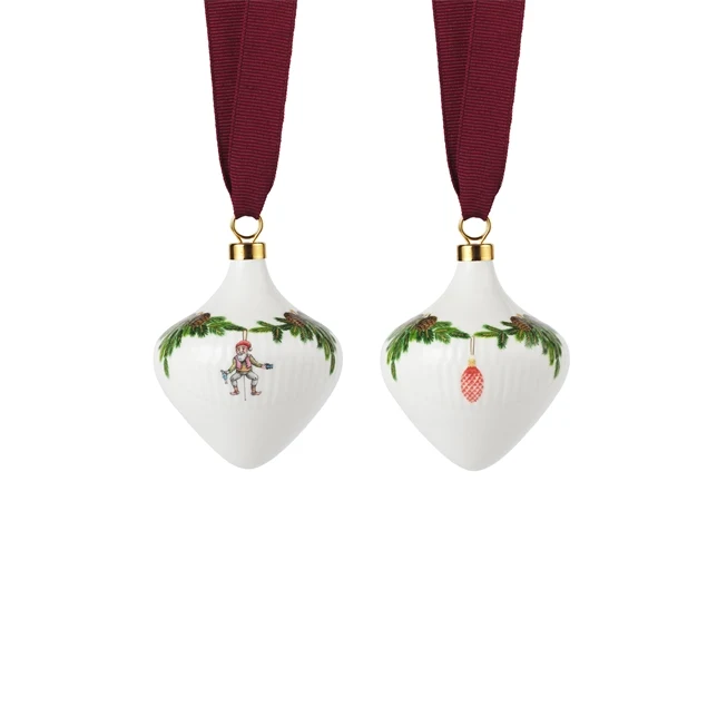 Royal Copenhagen Star Fluted Christmas Ornament, 8,5 cm, 2 Stk.