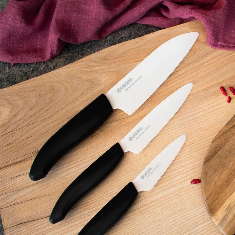 KYOCERA GEN NATURE Santokumesser mit Zuckerrohrgriff, 14 cm