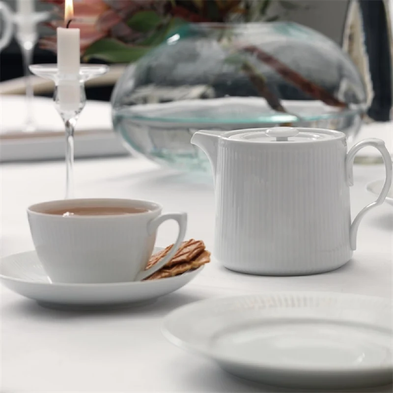 Royal Copenhagen White Fluted Teekanne 75cl