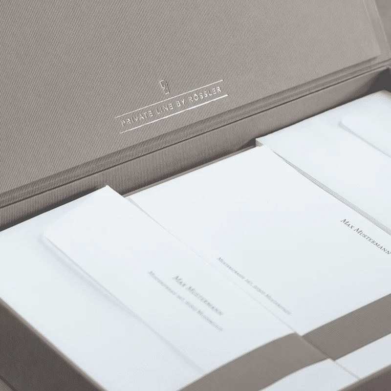 Personalisierbare Briefpapier Kassette | Edles Papier in Weiß | 60 Stück | taupe