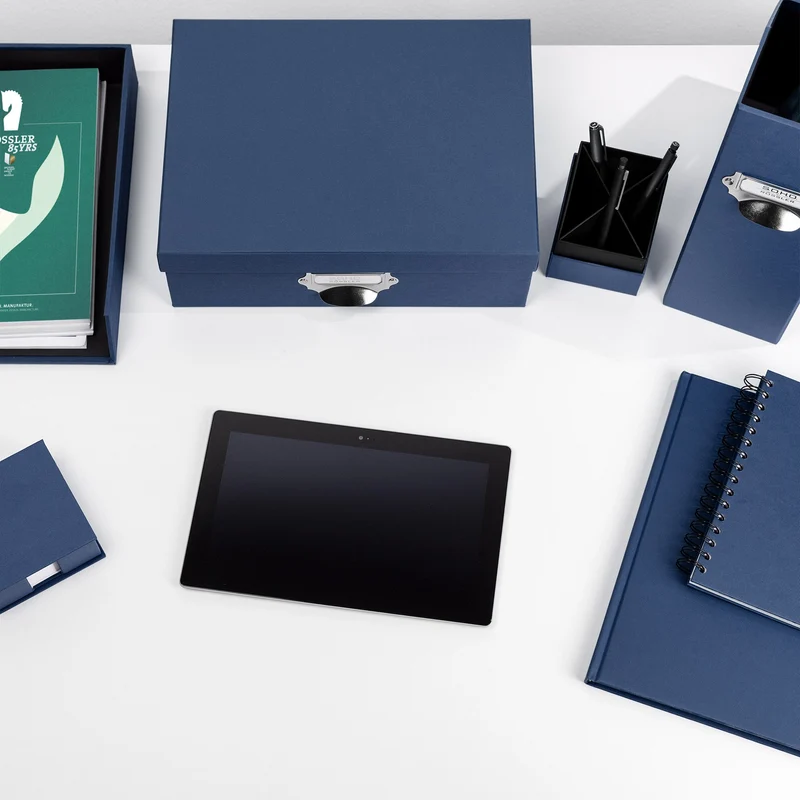 S.O.H.O. Notizbuch | A5 | Hardcover | Blanko | Mit Gummizug | navy-blau